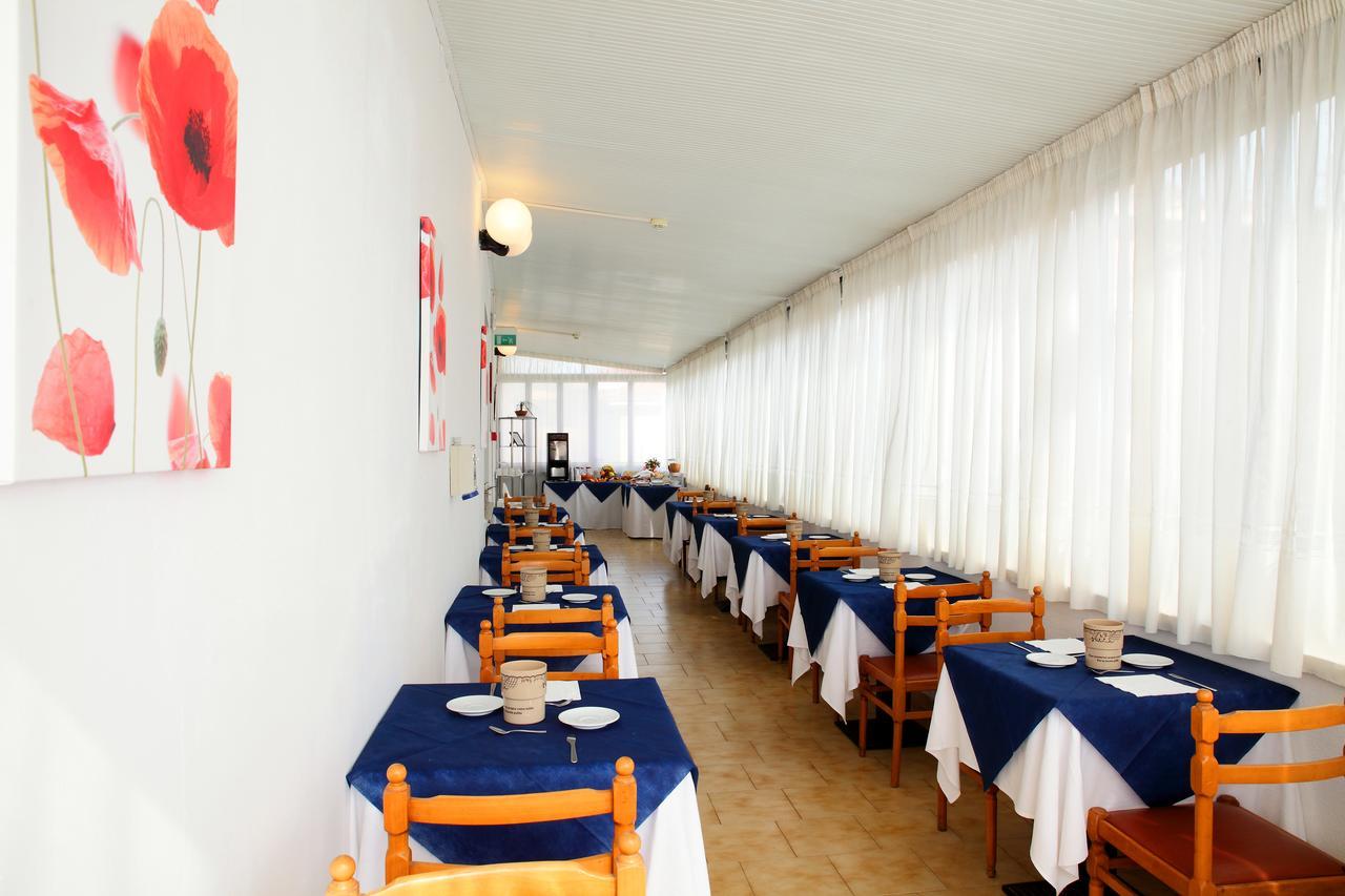Hotel Lagomaggio Rimini Exterior photo